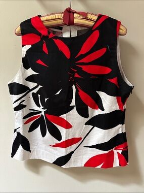 Carlisle Red, Black & White Floral Sleeveless Camisole